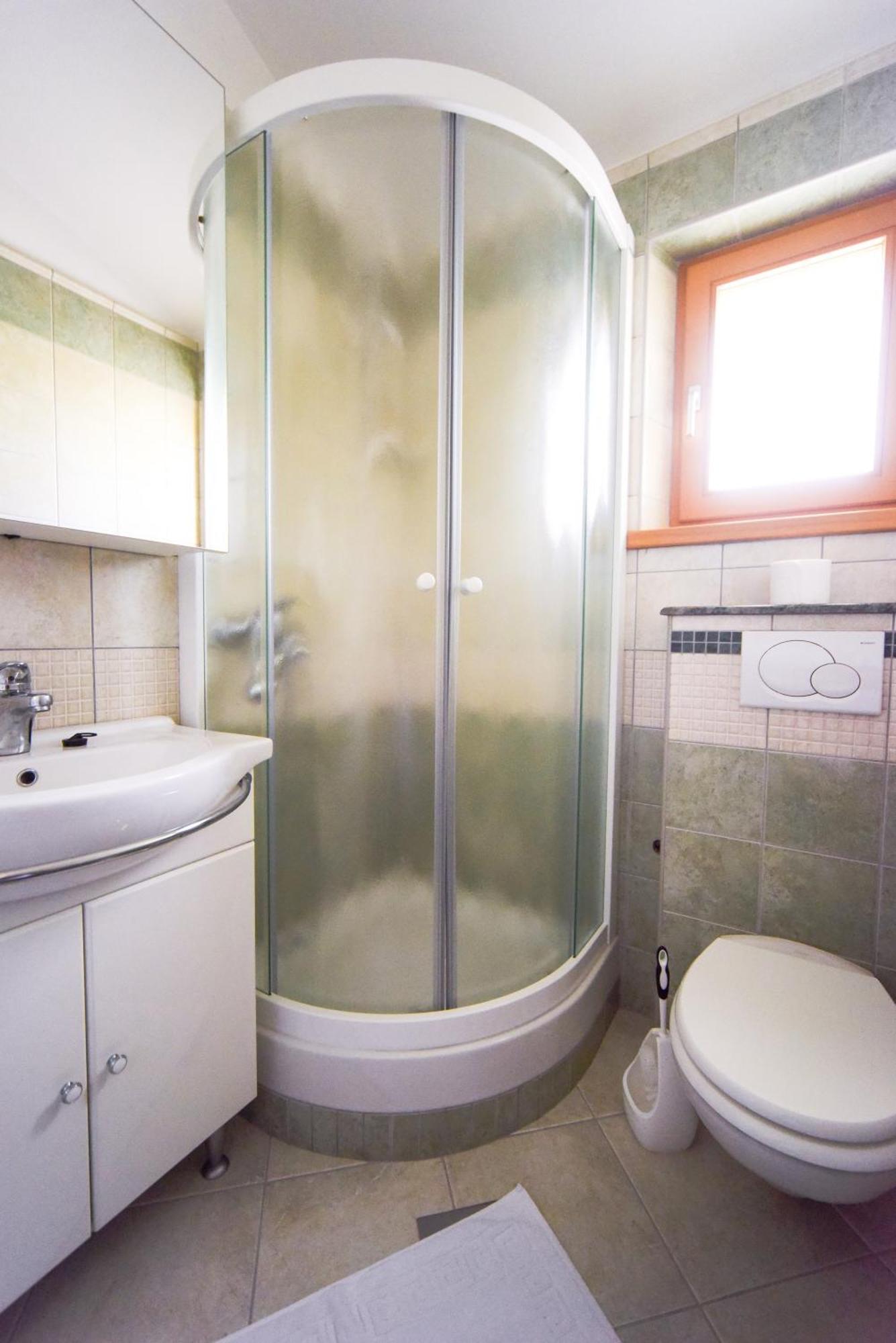 Apartments Villa Perla ロバニスカ 部屋 写真