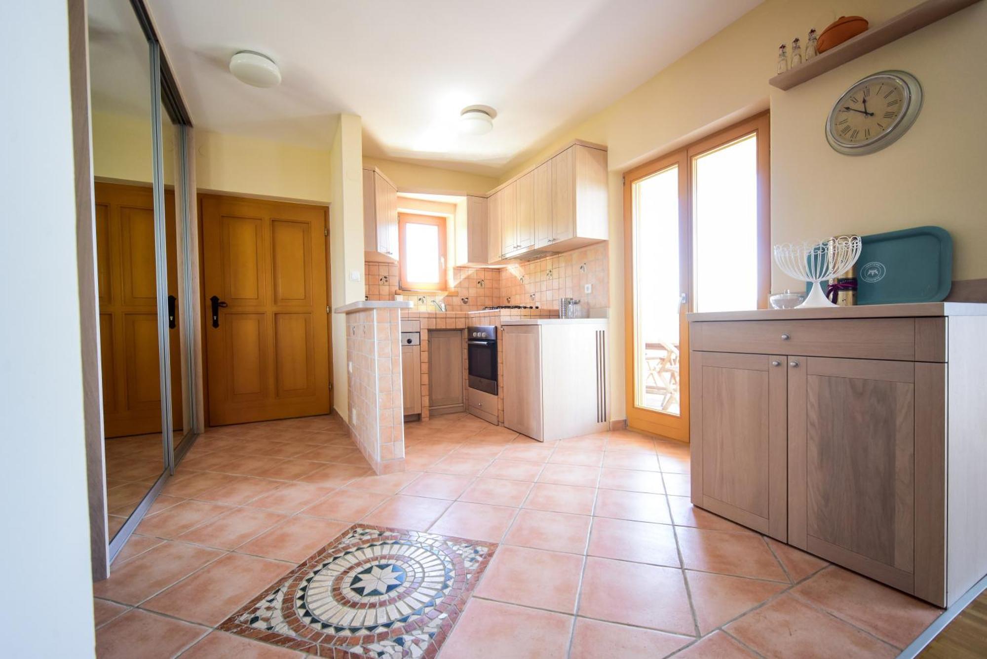 Apartments Villa Perla ロバニスカ 部屋 写真